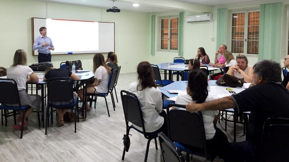 Reunião pré-embarque do Intercâmbio para Nova Zelândia