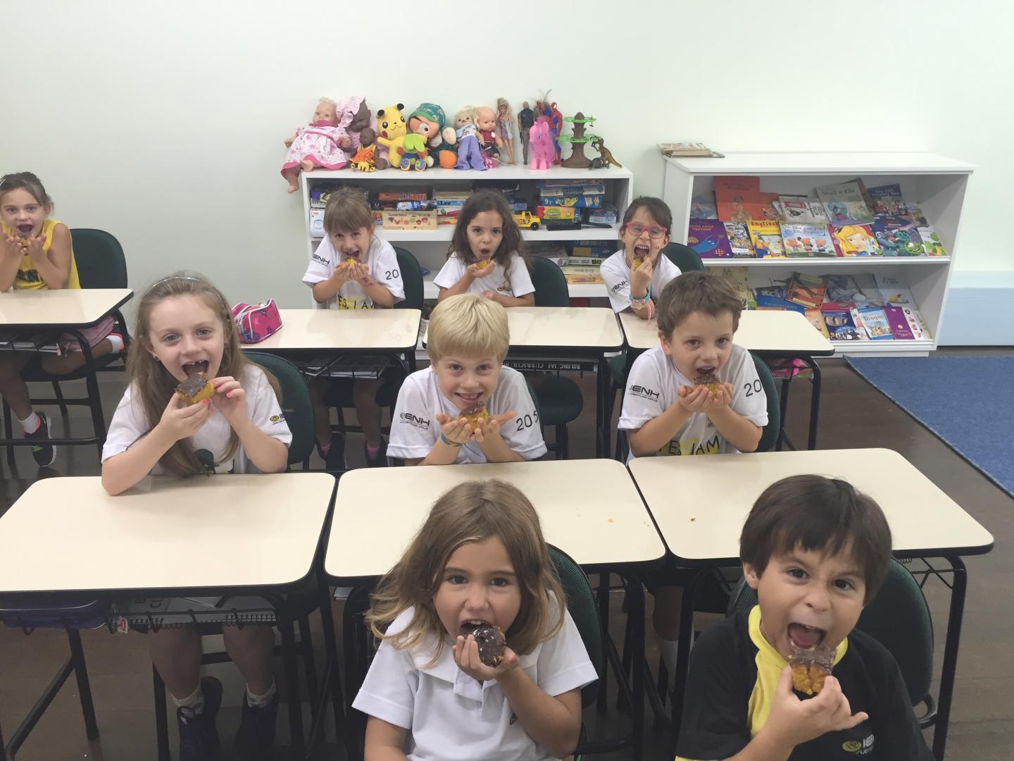 Trabalho coletivo e desenvolvimento do vocabulário em Inglês na Cooking Class