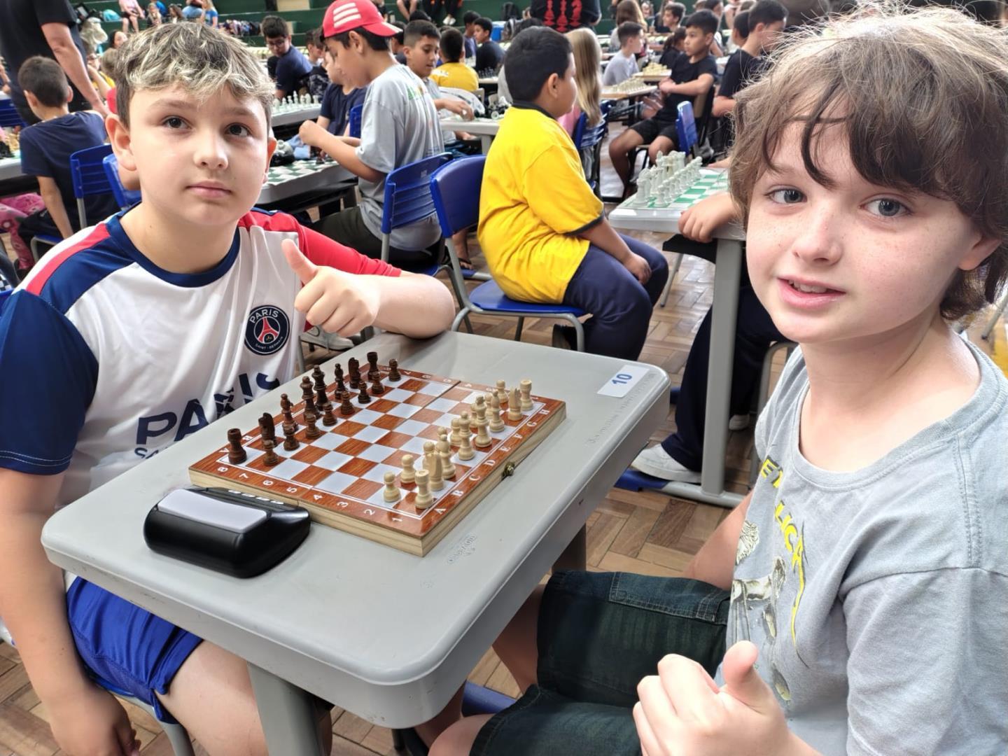 Xadrez da IENH conquista medalha e excelentes resultados em competição regional