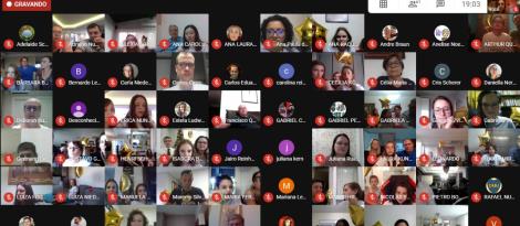 Alunos do 6° ano da Unidade Oswaldo Cruz participam de celebração de encerramento Alunos do 6° ano da Unidade Oswaldo Cruz participam de celebração de encerramento