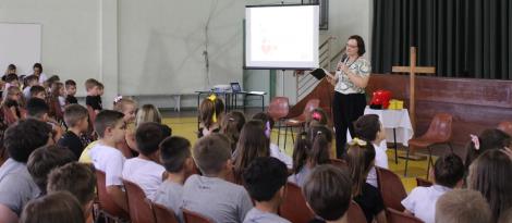 Amor é tema da primeira meditação do ano na Unidade Pindorama Amor é tema da primeira meditação do ano na Unidade Pindorama