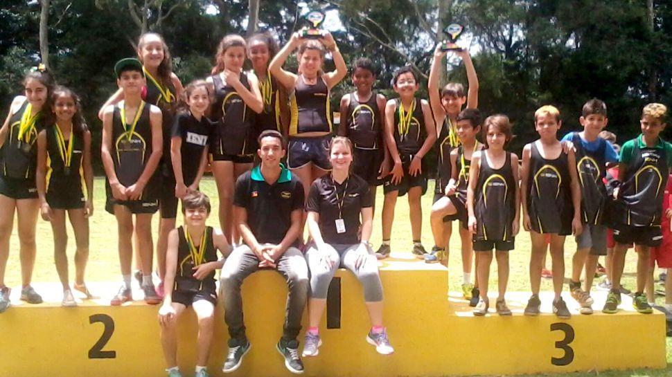 Atletismo da IENH é campeão estadual sub-11