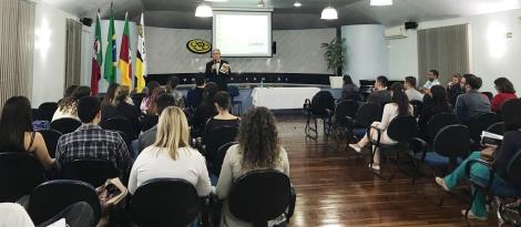 Aula aberta gratuita na Faculdade IENH