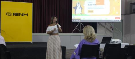 Blog Viver Bilíngue é lançado em Seminário Pedagógico 