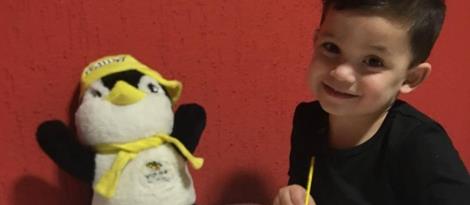 Crianças da Educação Infantil aprendem sobre estados da água e habitat do mascote Billy Crianças da Educação Infantil aprendem sobre estados da água e habitat do mascote Billy