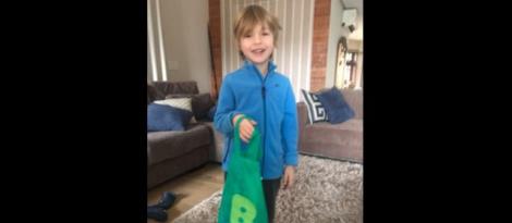 Da história do número ao meu endereço: crianças recebem “sacola inovadora” em casa Da história do número ao meu endereço: crianças recebem “sacola inovadora” em casa