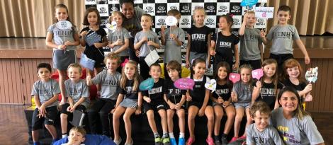 Dia de volta às aulas na IENH para as crianças da Educação Infantil e 1° ano do Ensino Fundamental Dia de volta às aulas na IENH para as crianças da Educação Infantil e 1° ano do Ensino Fundamental