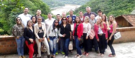 Estudantes da Unidade Igrejinha realizam Visita Técnica a Serra Gaúcha Estudantes da Unidade Igrejinha realizam Visita Técnica a Serra Gaúcha