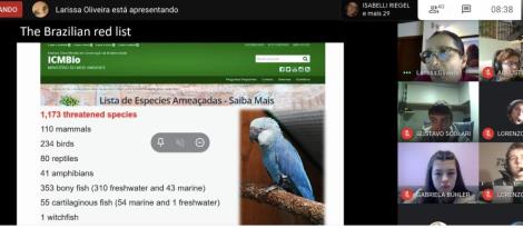 Estudantes participam de bate-papo na língua inglesa com biólogos pesquisadores Estudantes participam de bate-papo na língua inglesa com biólogos pesquisadores