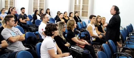 Faculdade IENH promove evento gratuito sobre empregabilidade