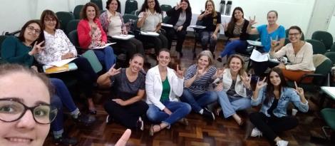 Faculdade IENH promove formação em LIBRAS