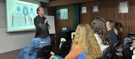 Faculdade IENH promove treinamento “Desafios da Liderança na Atualidade” na Ocean Express Faculdade IENH promove treinamento “Desafios da Liderança na Atualidade” na Ocean Express