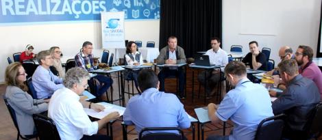 Faculdade IENH sedia a reunião do Fórum das Faculdades Comunitárias