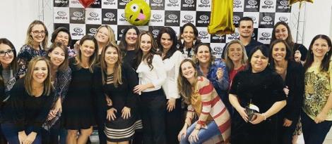 Formatura da primeira turma da Especialização em Educação Bilíngue e Cognição ocorre na IENH