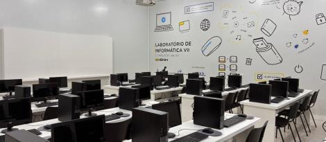 Fundação Evangélica inaugura novo Laboratório de Educação Tecnológica com sistema ChromeOS Flex Fundação Evangélica inaugura novo Laboratório de Educação Tecnológica com sistema ChromeOS Flex