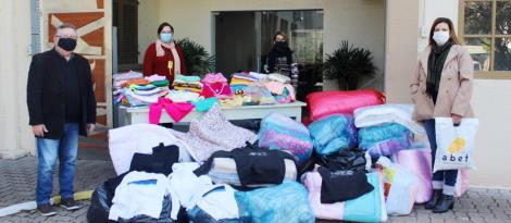 Grupo Ellos doa mais de 1700 peças de roupas e cobertas para a ABEFI Grupo Ellos doa mais de 1700 peças de roupas e cobertas para a ABEFI