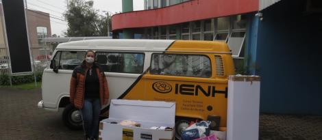 IENH entrega doações para a AMO Criança IENH entrega doações para a AMO Criança