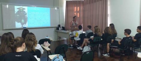 IENH realiza workshops de iniciação científica IENH realiza workshops de iniciação científica