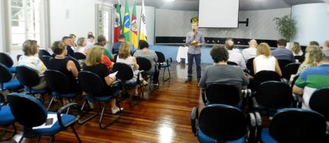 Momentos de capacitação no retorno dos Professores da IENH