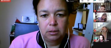 Momentos de conversas esportivas: estudantes recebem Adriana Mitidieri  Momentos de conversas esportivas: estudantes recebem Adriana Mitidieri