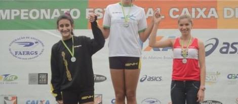 Atletismo da IENH fatura oito medalhas de ouro no estadual juvenil