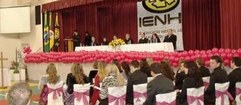 IENH forma alunos nos Cursos Técnicos IENH forma alunos nos Cursos Técnicos