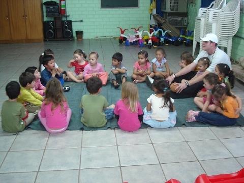 IENH inicia atividades de 2008 na Creche Raio de Sol