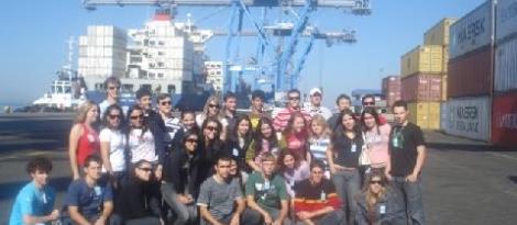 Alunos da IENH realizam visita ao Porto de Rio Grande