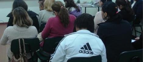 Alunas do Curso Normal aprendem com relatos de experiências Alunas do Curso Normal aprendem com relatos de experiências