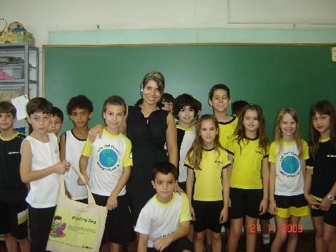 Um projeto diferenciado para incentivar a leitura em Língua Inglesa