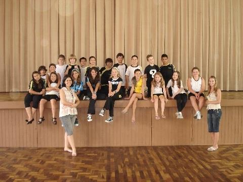 Unidade Oswaldo Cruz recebe alunas americanas