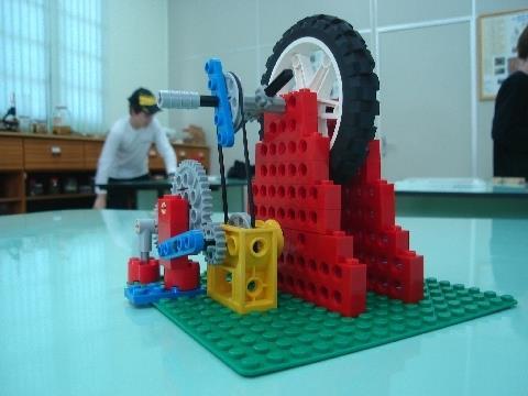 IENH consolida seu projeto de Robótica em 2009