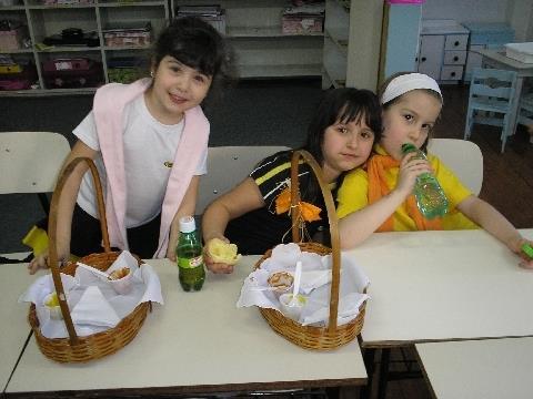 Turma 1ªB comemora Dia da Criança com atividades especiais