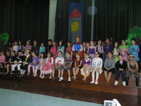 Alunos adaptam obra de Eva Furnari