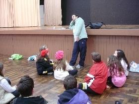 Alunos da IENH debatem sobre Pré-Adolescência em Seminário