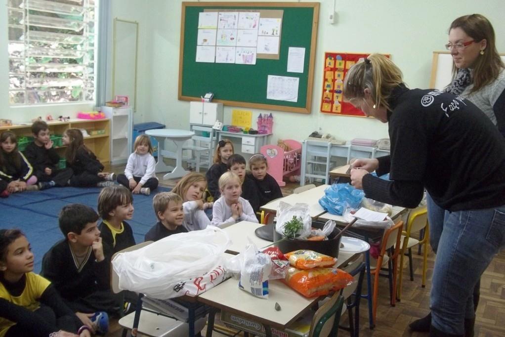 Você já comeu sopa de pedra?