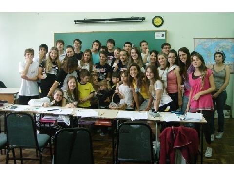 Alunos do Nível 5A homenageiam formandos