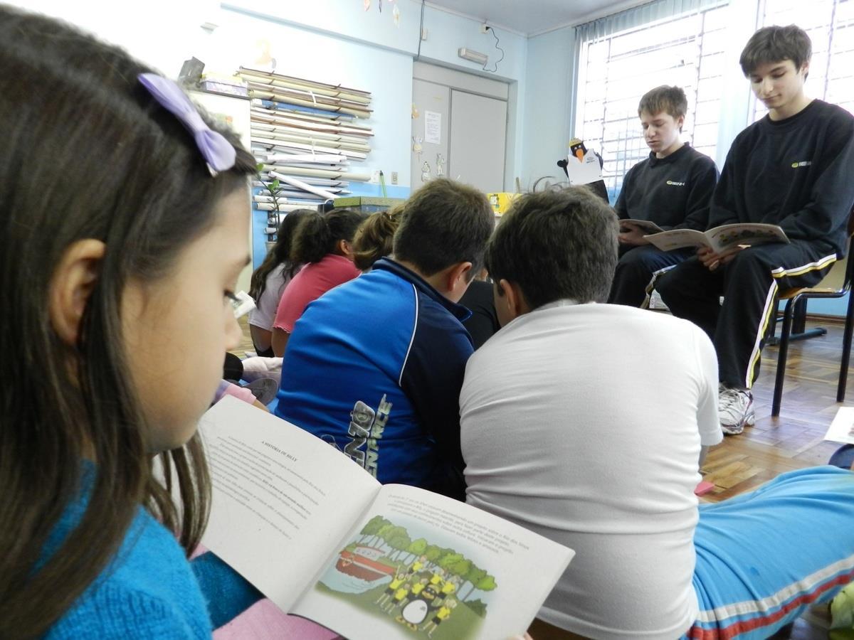 IENH está doando livros para Escolas Municipais de Novo Hamburgo