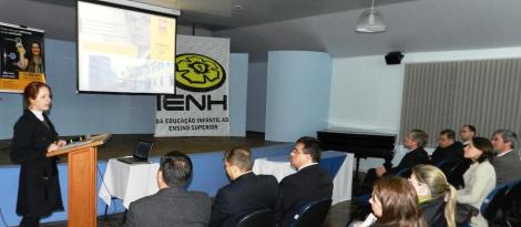 Parceria entre Faculdade IENH e IDC firmada em 2012