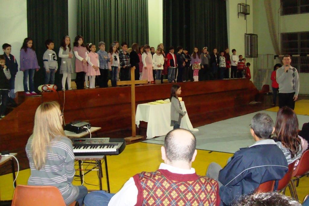 Culto celebrado com a participação das famílias na Unidade Pindorama