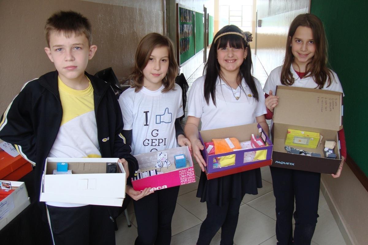 Criação de maquetes reforça vocabulário sobre as partes da casa