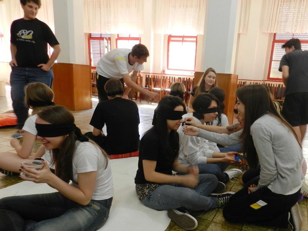 Estudantes do Ensino Médio participam de atividade diferenciada