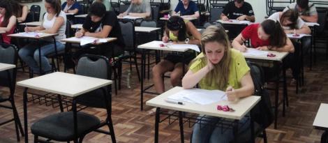 Faculdade IENH realiza Vestibular