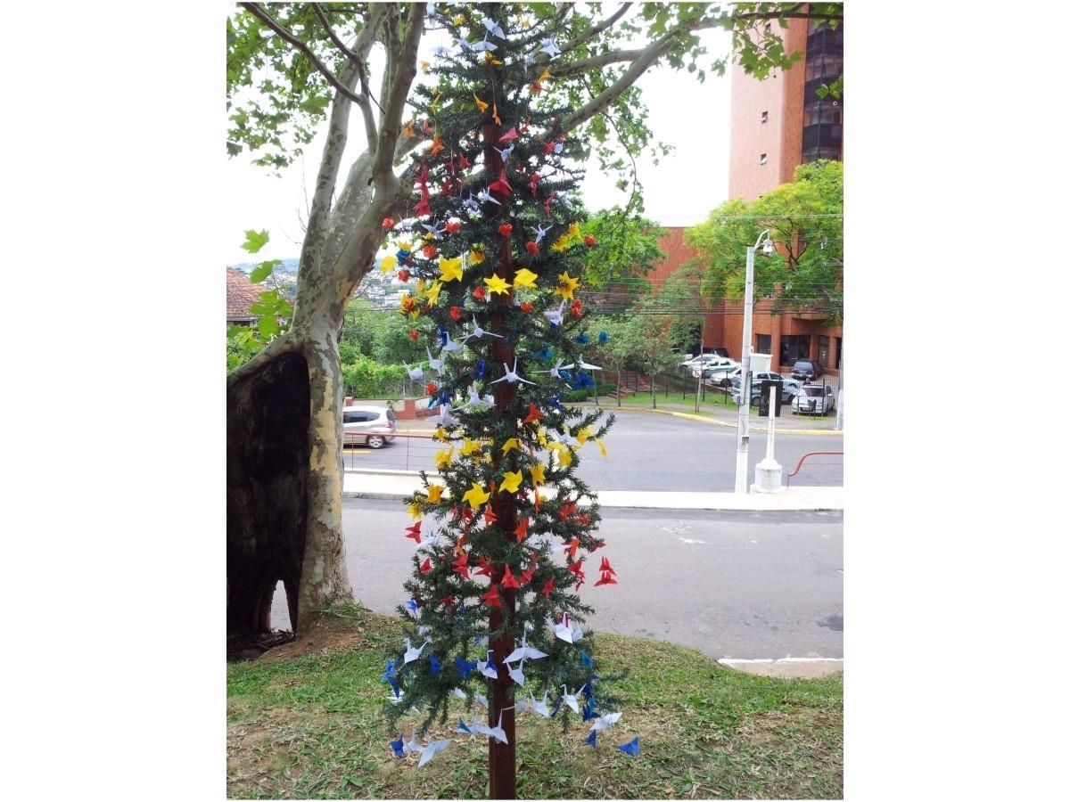 Pinheiro de Natal decorado pela Unidade Pindorama é premiado em concurso