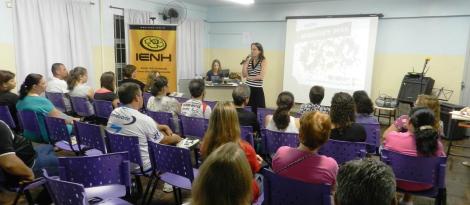 Palestra gratuita aborda o tema “Adolescente difícil”