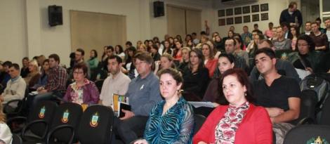 III Simpósio de Gestão, Tecnologia e Varejo III Simpósio de Gestão, Tecnologia e Varejo