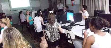 Estudantes dos Cursos Técnicos da IENH participam de Oficina para Preparação do TCC Estudantes dos Cursos Técnicos da IENH participam de Oficina para Preparação do TCC