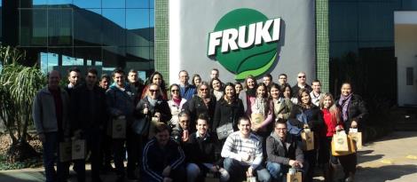 Estudantes fazem Visita Técnica na Fruki