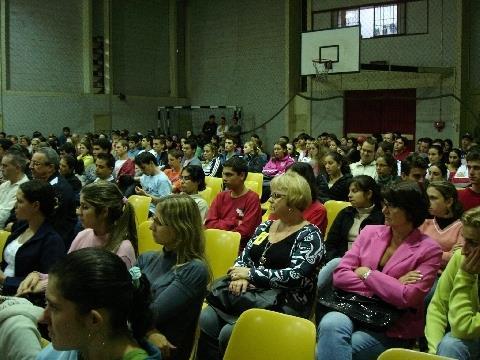 Paz e violência são temas do Momento de Reflexão do Ensino Técnico e Superior