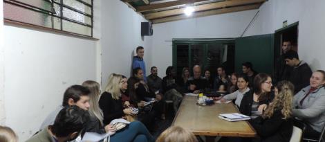 Acadêmicos da Faculdade IENH visitam a Casa de Acolhimento do Menino